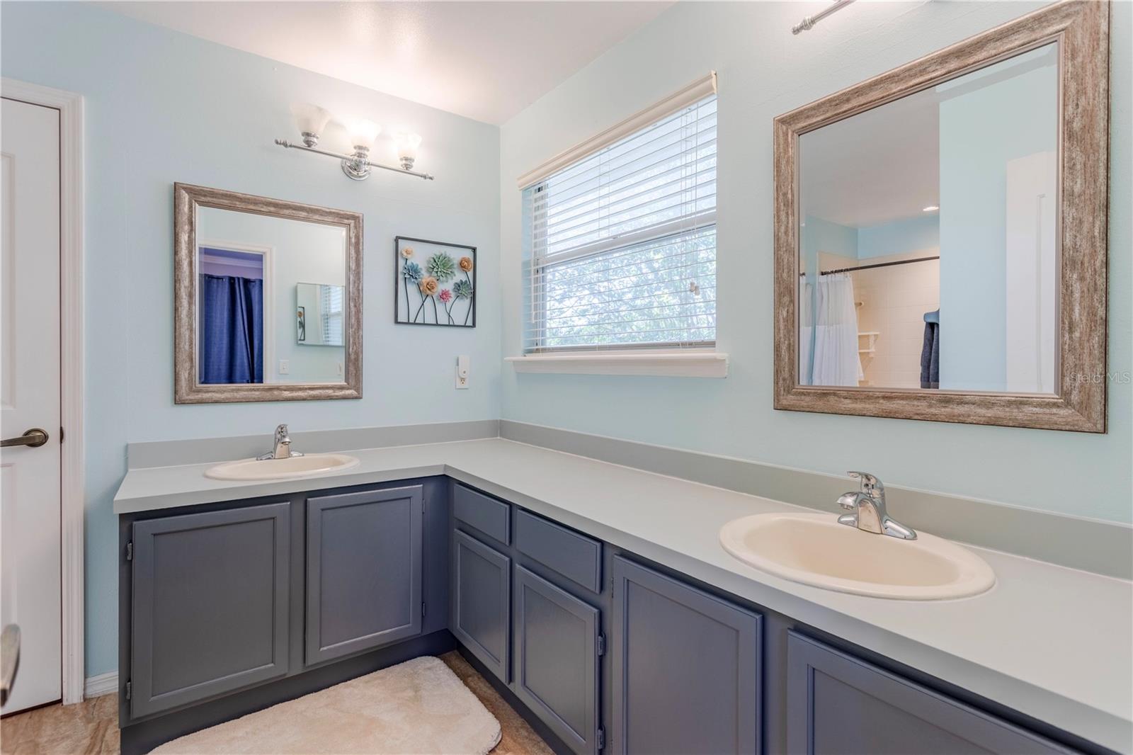 WINDWARD ESTATES - Residential