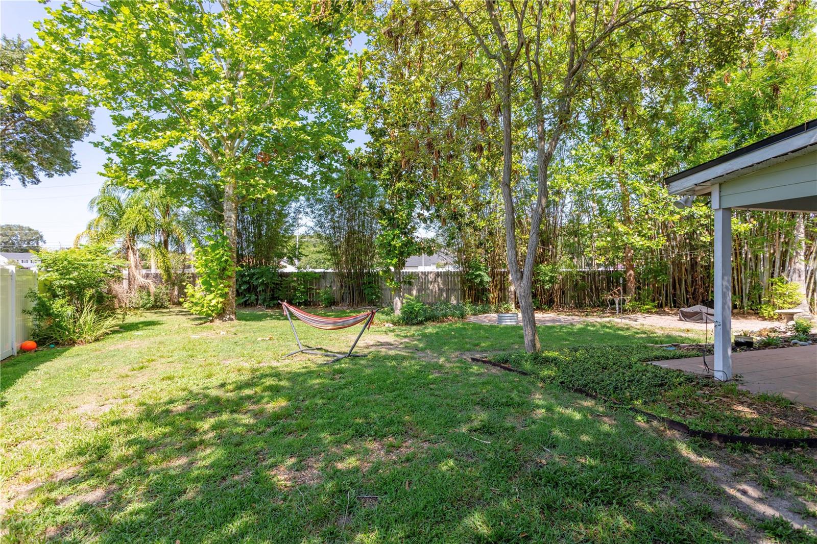 WINDWARD ESTATES - Residential