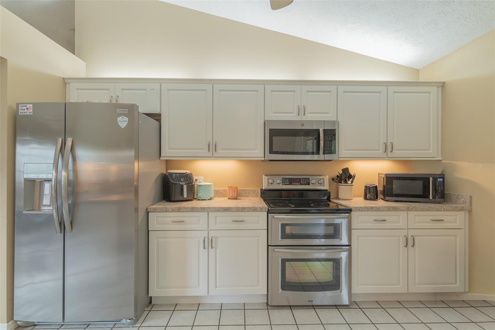 TEMPLE TERRACE SUB - Residential