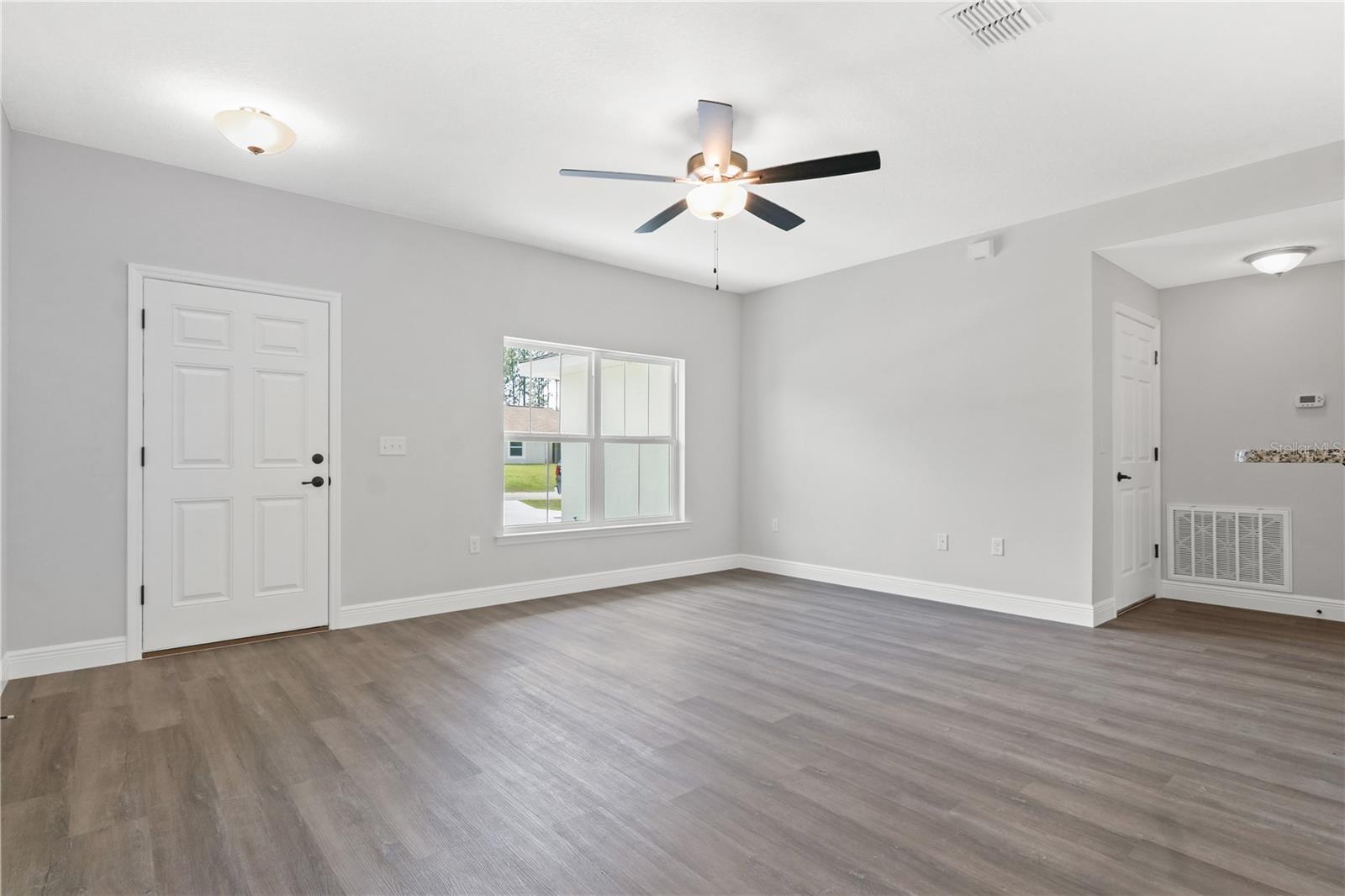 SEBRING COUNTRY EST - Residential