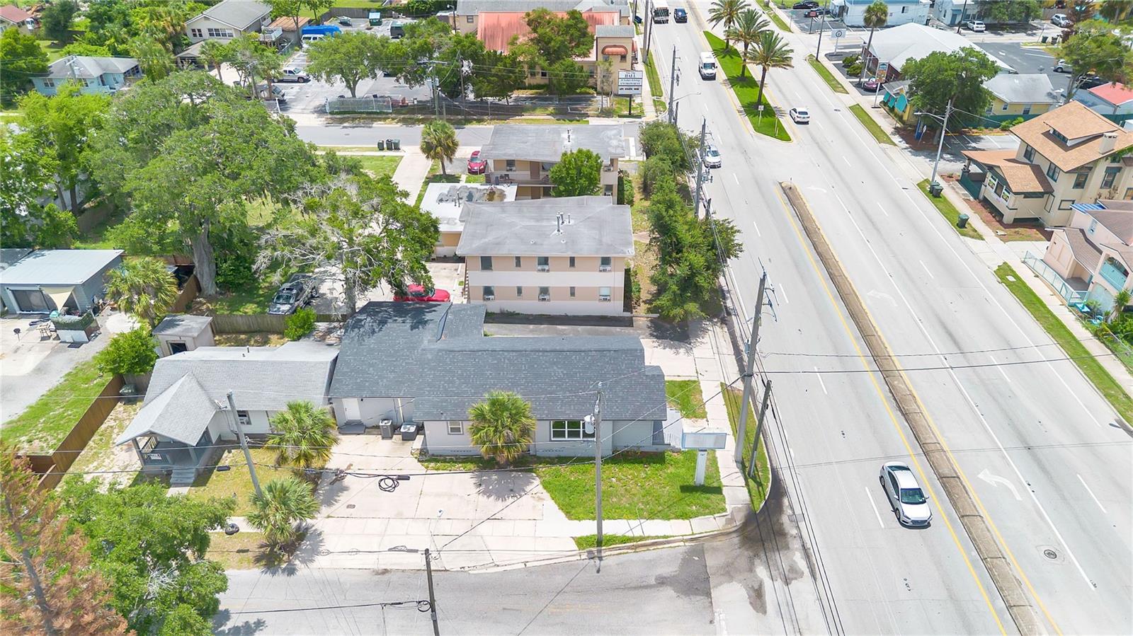 ROGERS & TAYLOR - Commercial Lease
