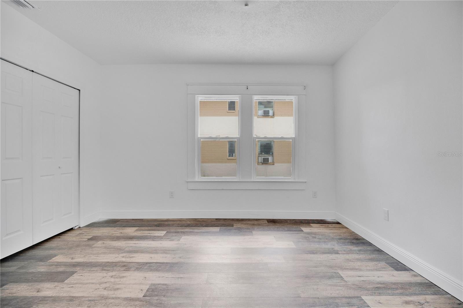 ROGERS & TAYLOR - Commercial Lease