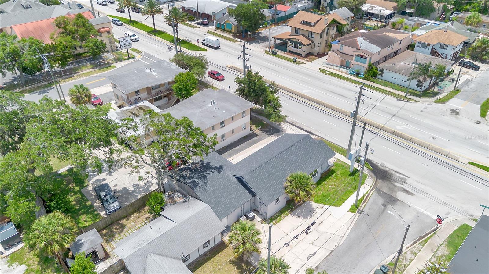 ROGERS & TAYLOR - Commercial Lease