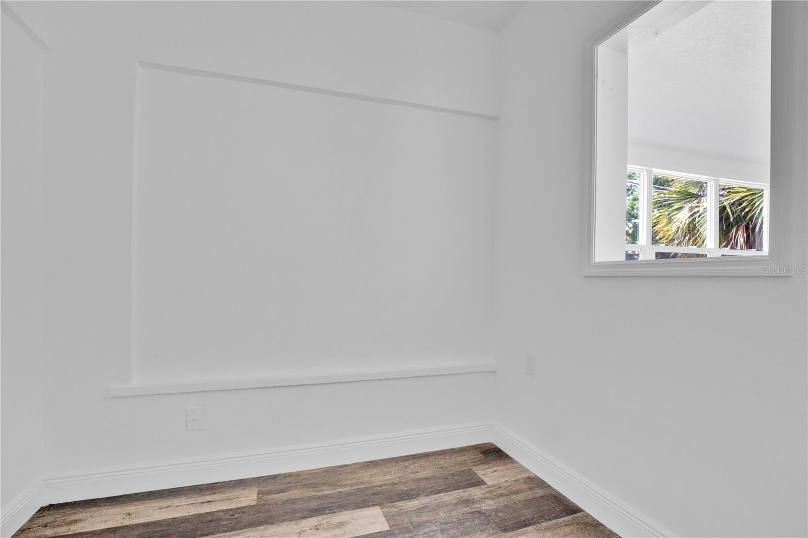 ROGERS & TAYLOR - Commercial Lease