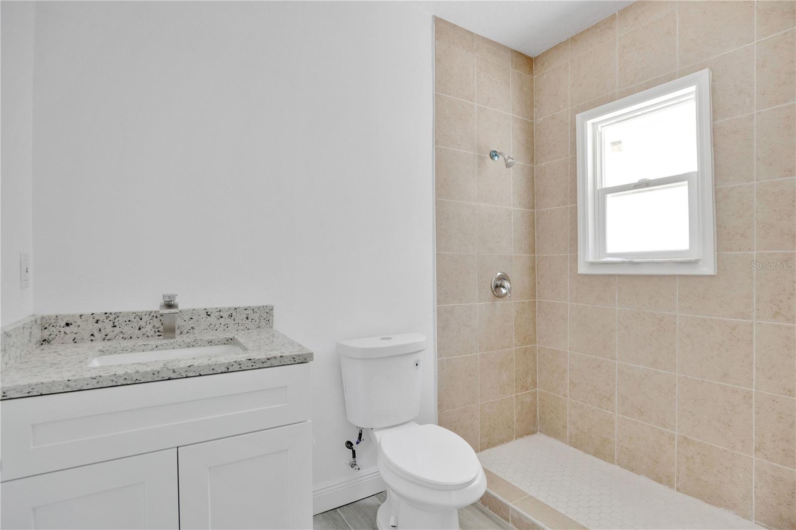 ROGERS & TAYLOR - Commercial Lease