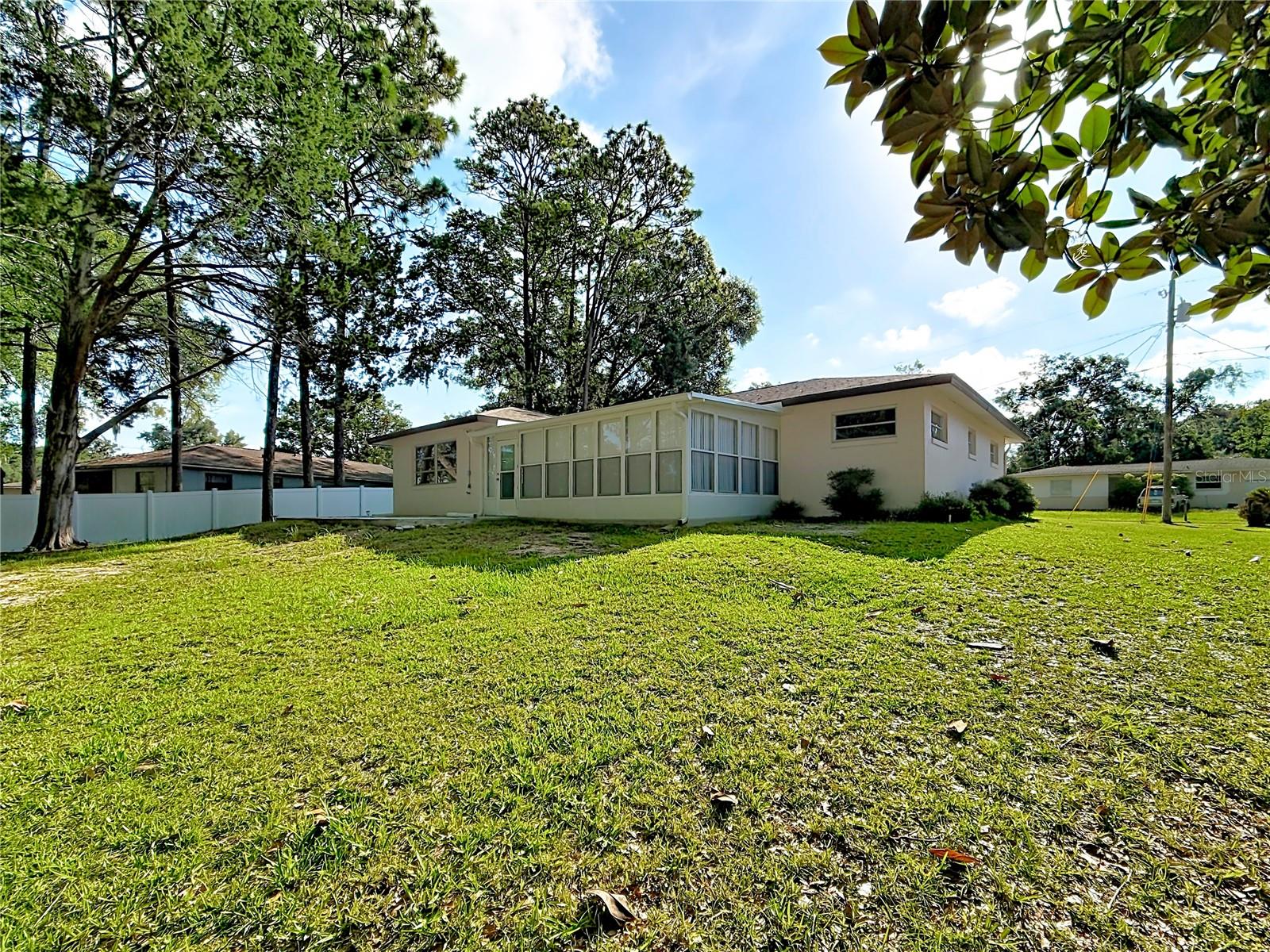 INVERNESS HIGHLANDS SOUTH - Residential
