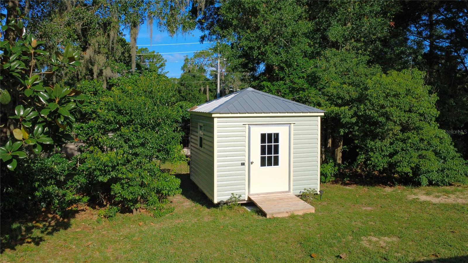 INVERNESS HIGHLANDS SOUTH - Residential