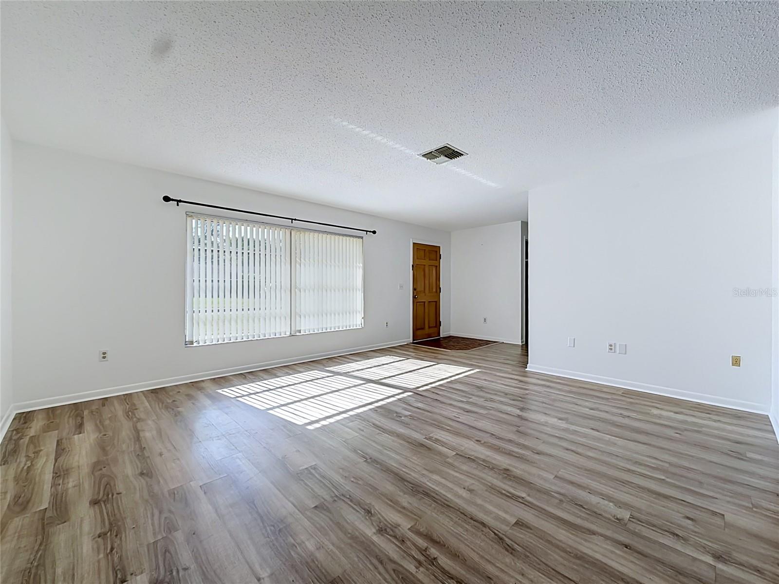 INVERNESS HIGHLANDS SOUTH - Residential