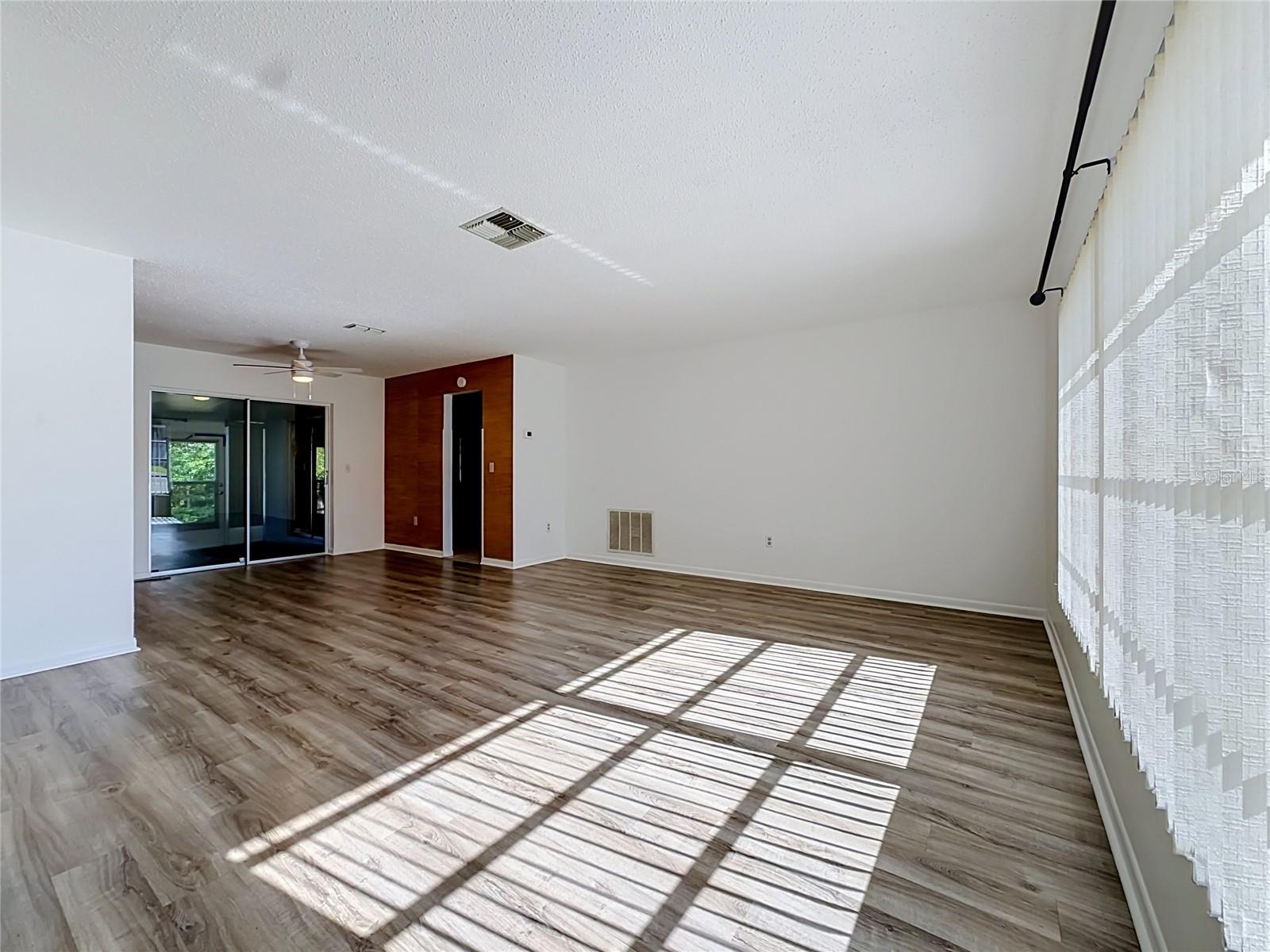 INVERNESS HIGHLANDS SOUTH - Residential