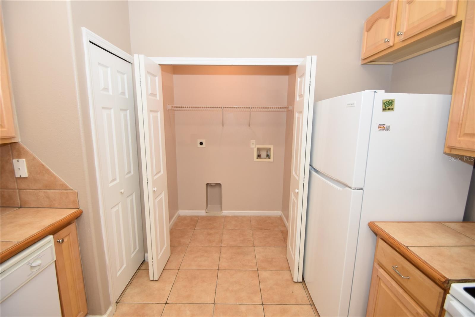LEHIGH WOODS - Residential Lease