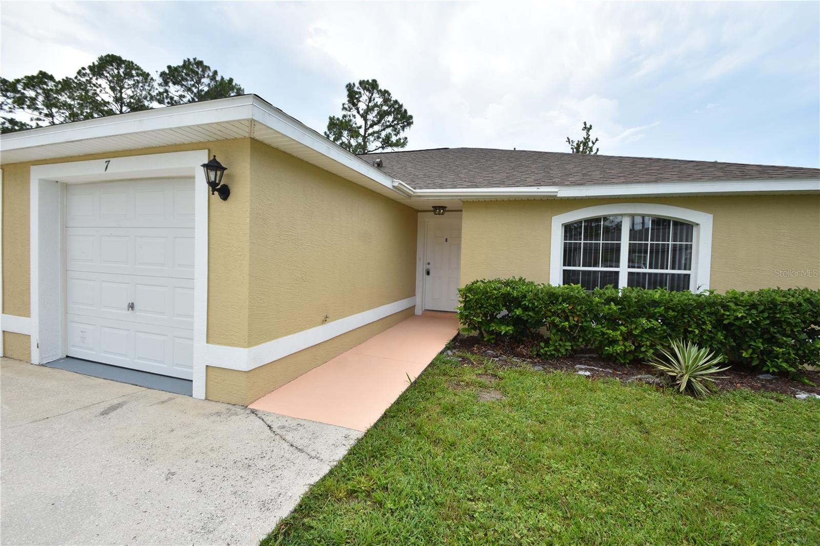 LEHIGH WOODS - Residential Lease