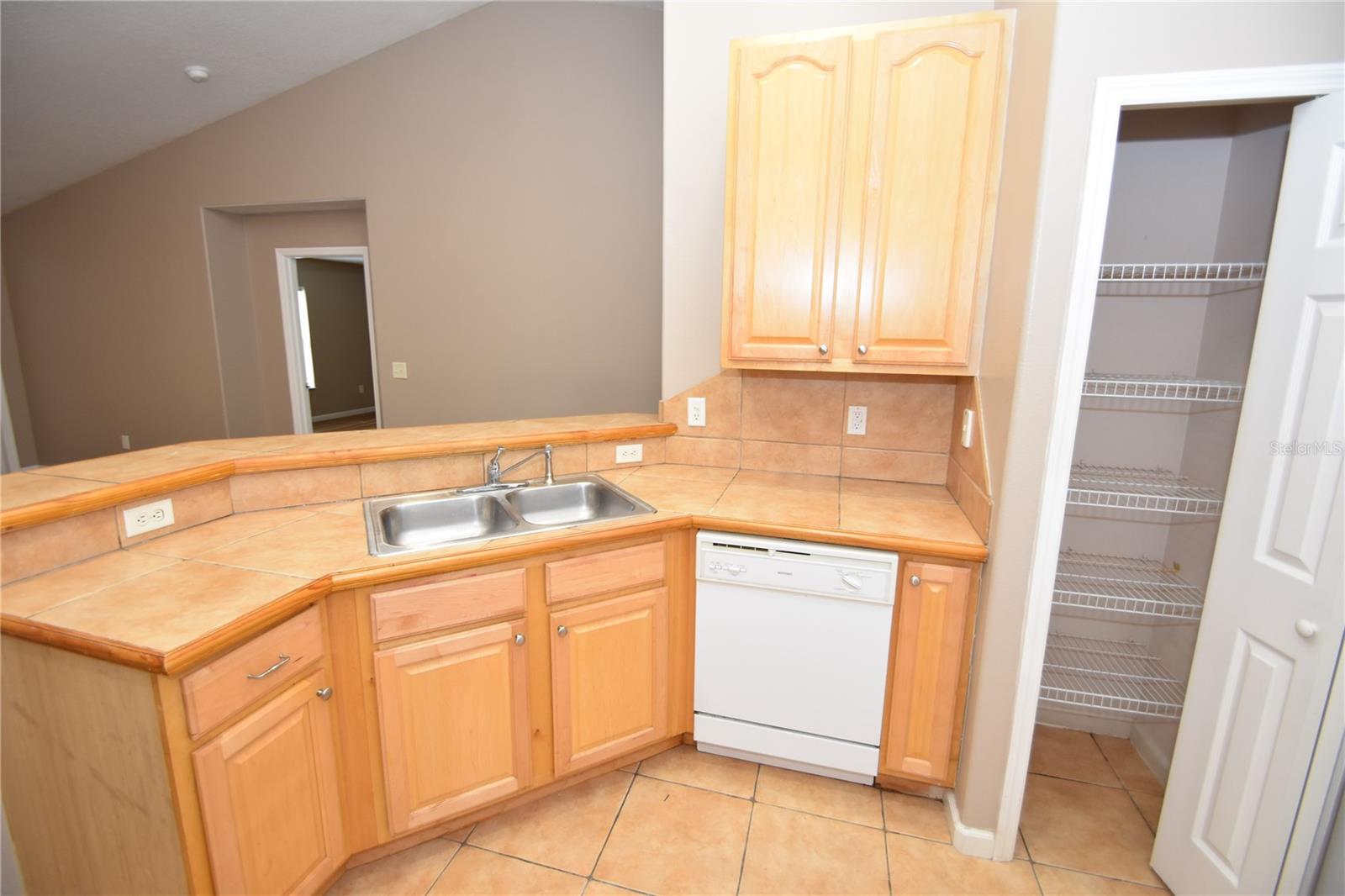 LEHIGH WOODS - Residential Lease