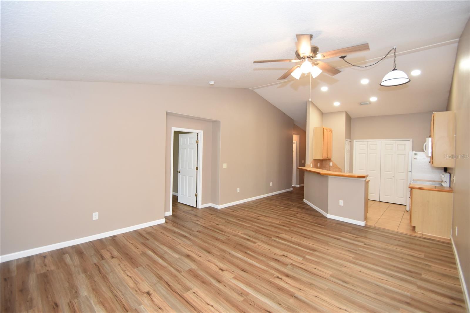 LEHIGH WOODS - Residential Lease