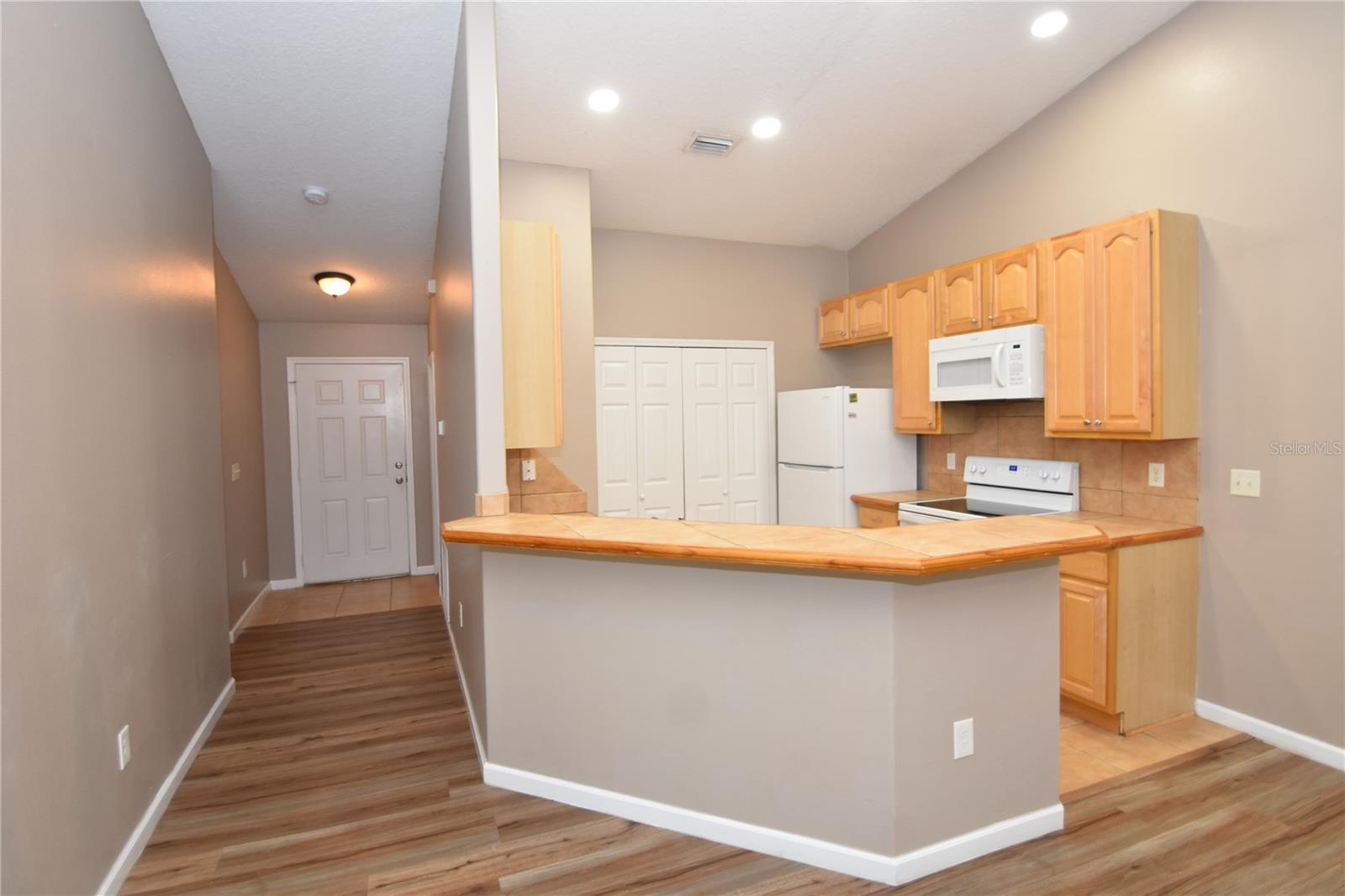 LEHIGH WOODS - Residential Lease
