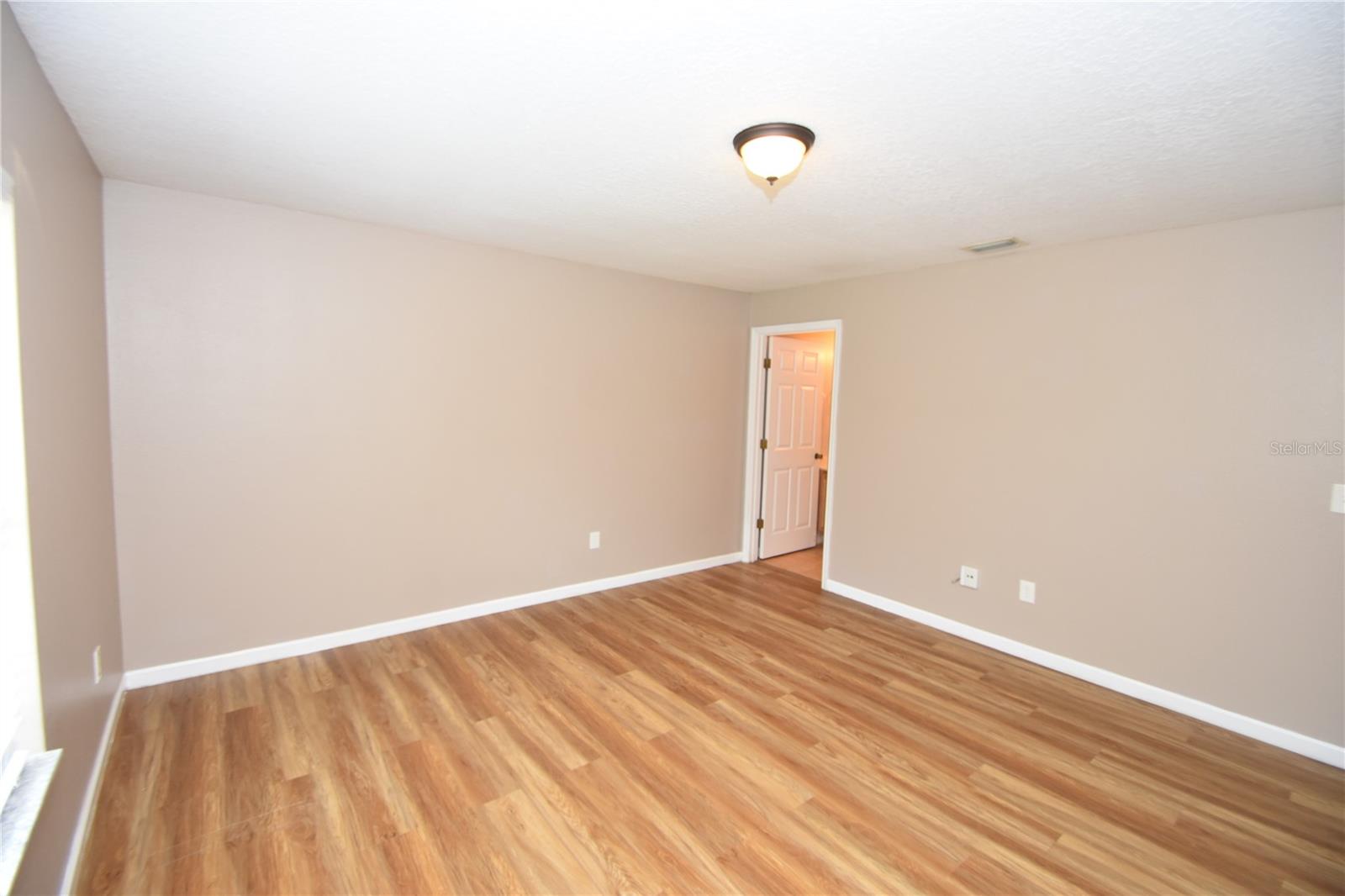 LEHIGH WOODS - Residential Lease