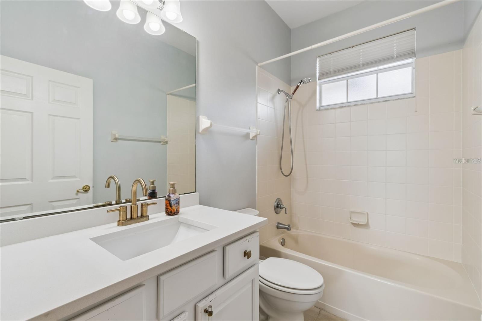 SOLIVITA PH 03B - Residential Lease