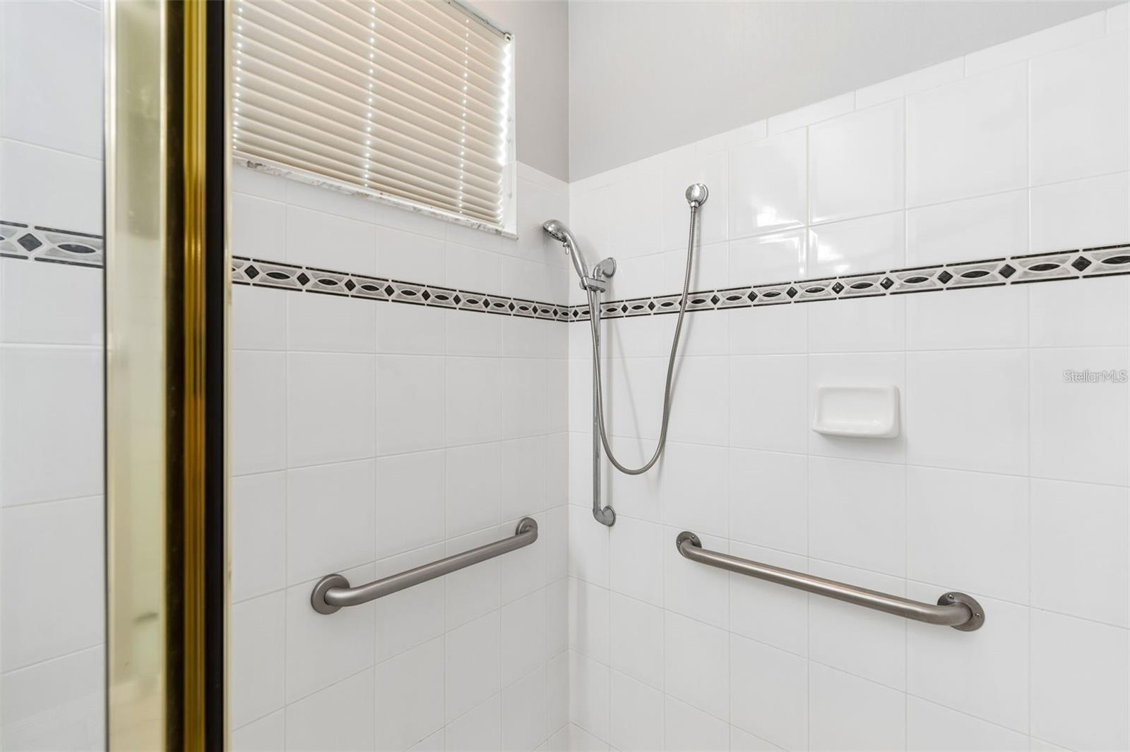 SOLIVITA PH 03B - Residential Lease