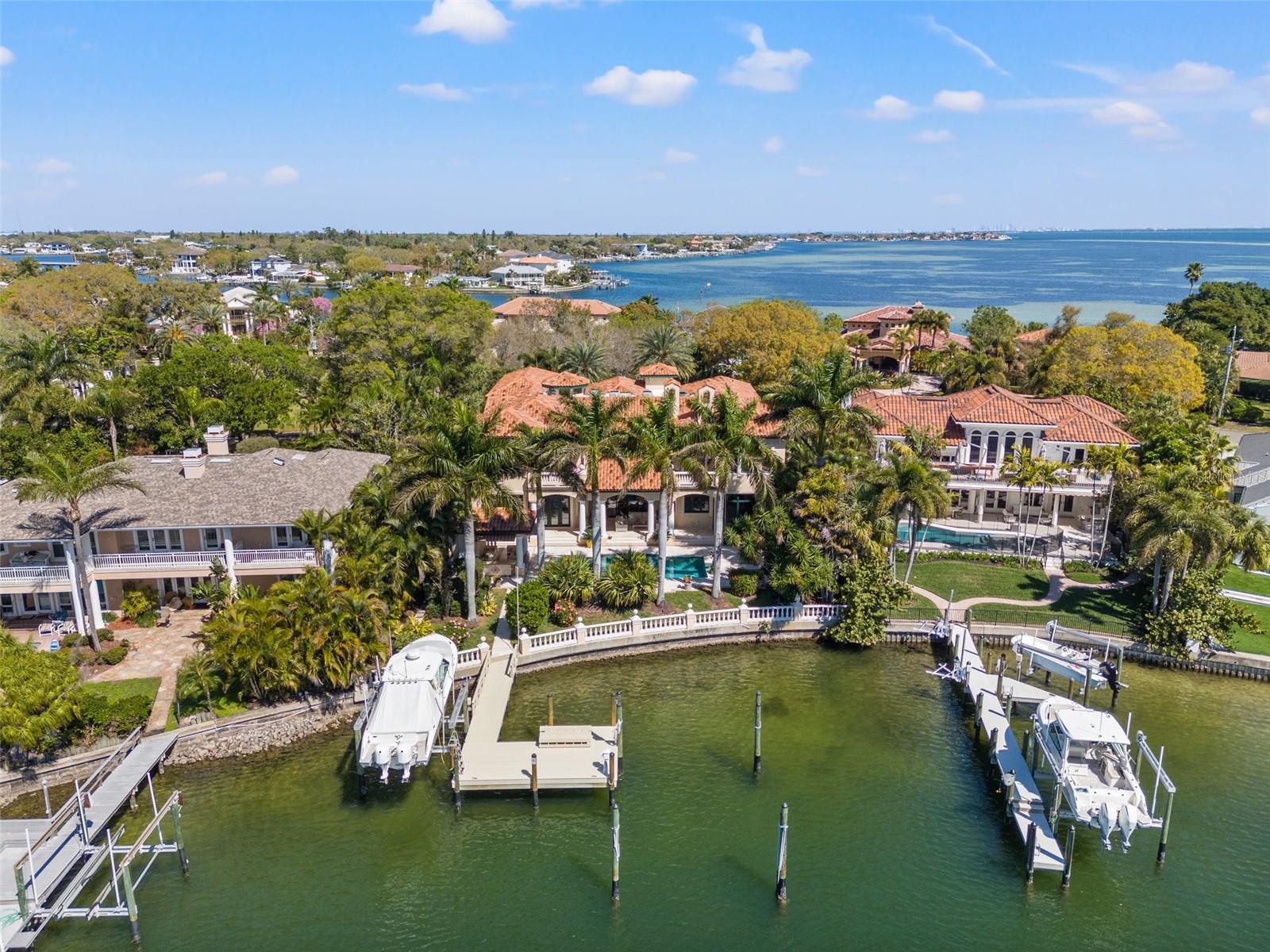 SNELL ISLE BRIGHTWATERS UNIT D-BLOCK 1 - Residential