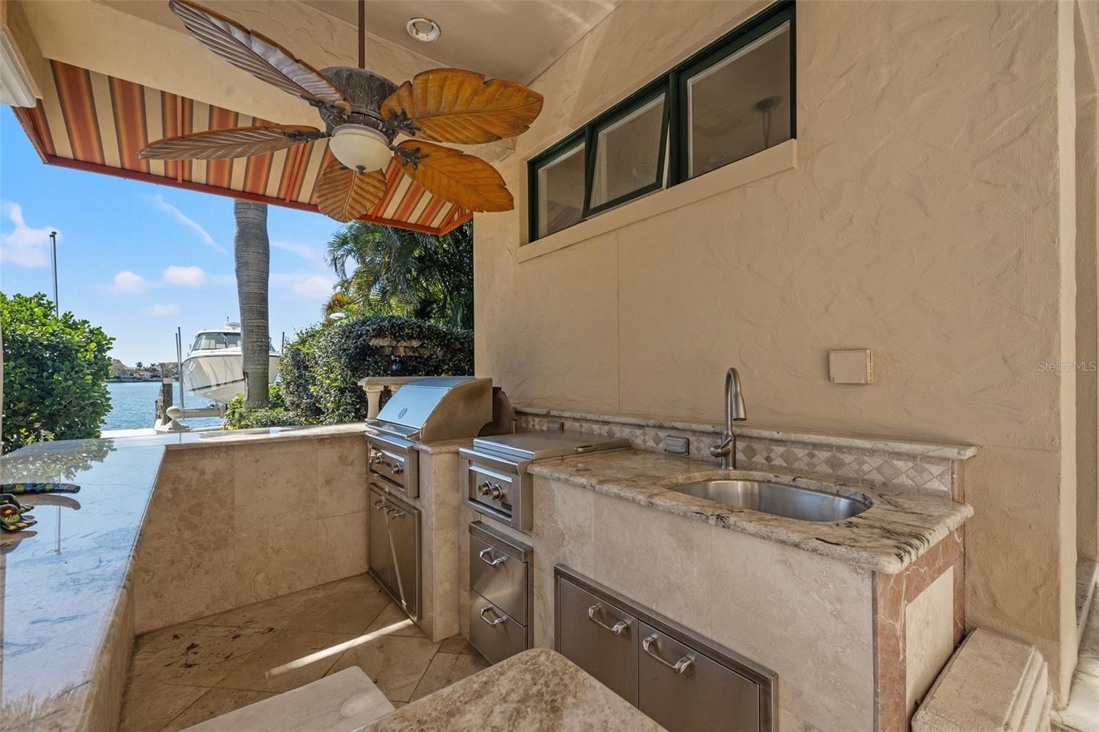 SNELL ISLE BRIGHTWATERS UNIT D-BLOCK 1 - Residential