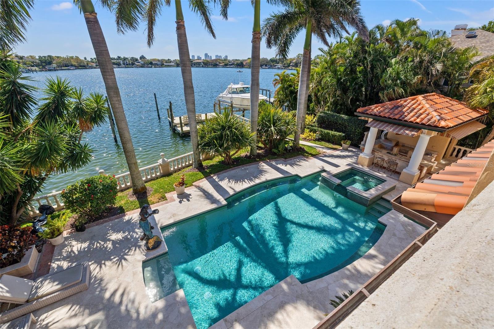 SNELL ISLE BRIGHTWATERS UNIT D-BLOCK 1 - Residential