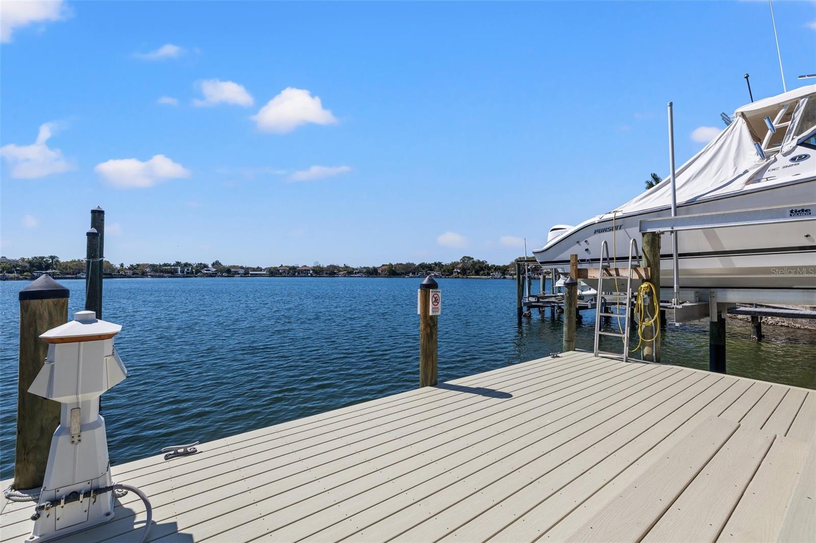 SNELL ISLE BRIGHTWATERS UNIT D-BLOCK 1 - Residential