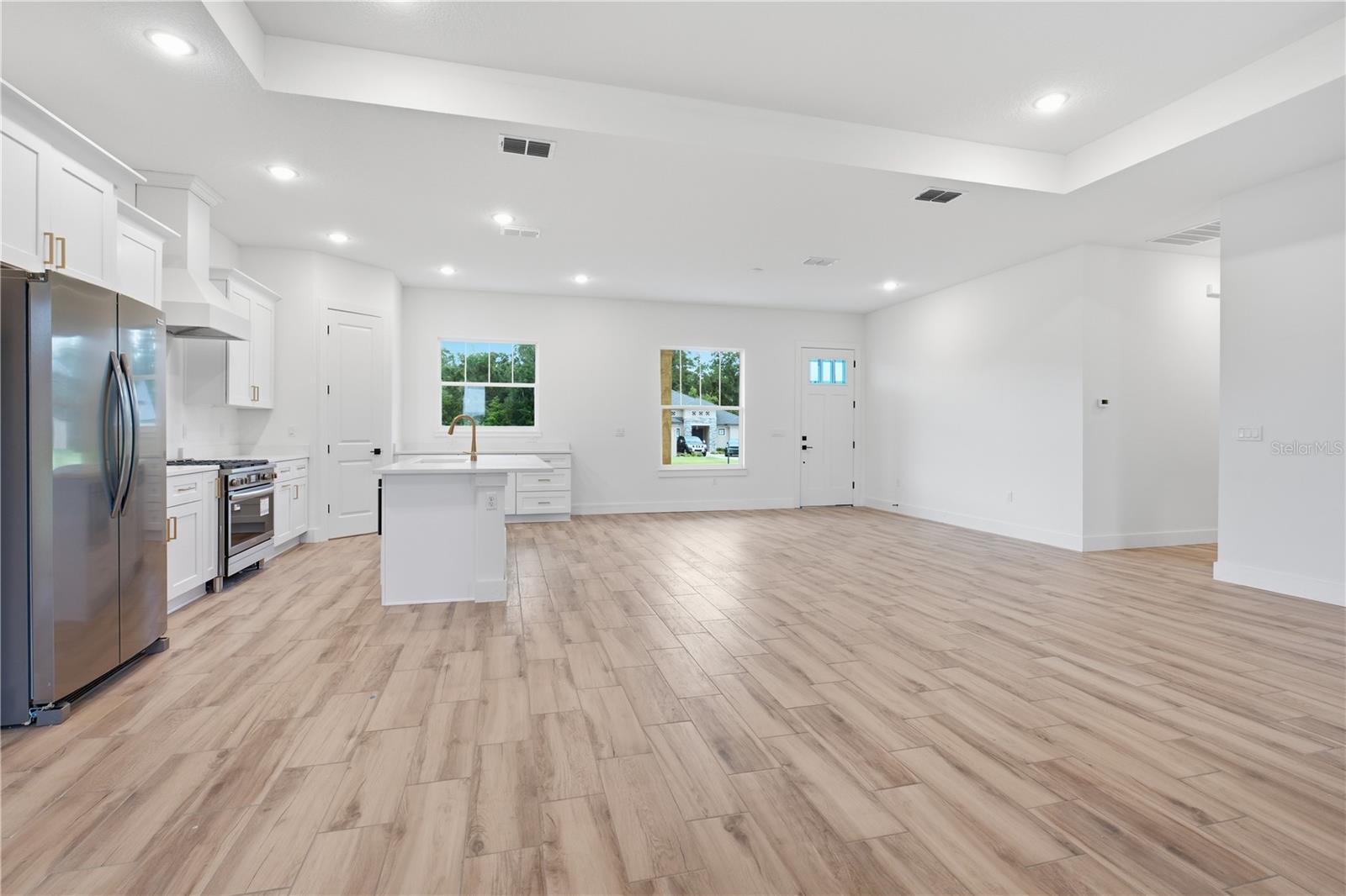 CITRUS SPGS UNIT 22 - Residential