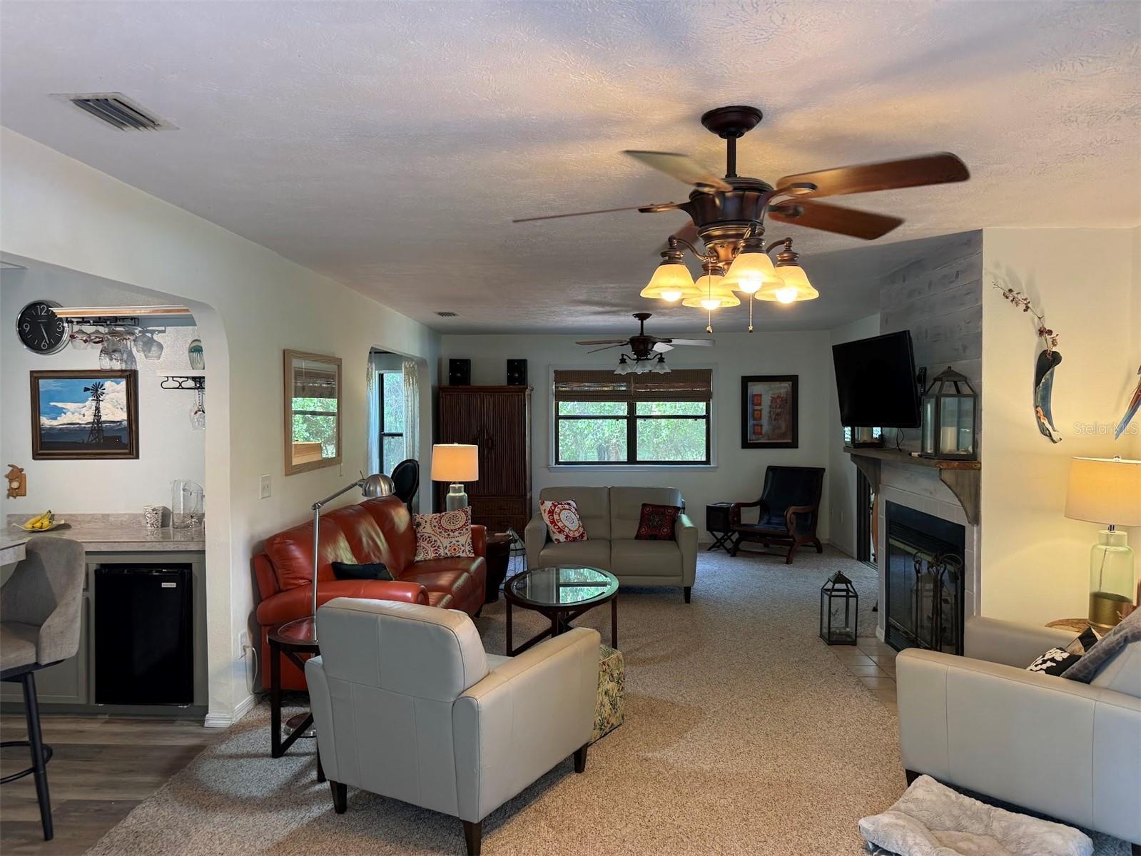 OWEN LAKE HEIGHTS - Residential