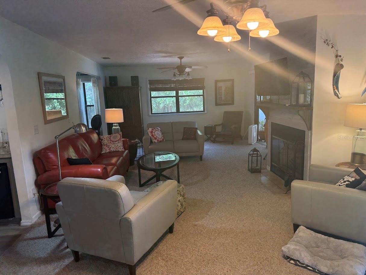 OWEN LAKE HEIGHTS - Residential