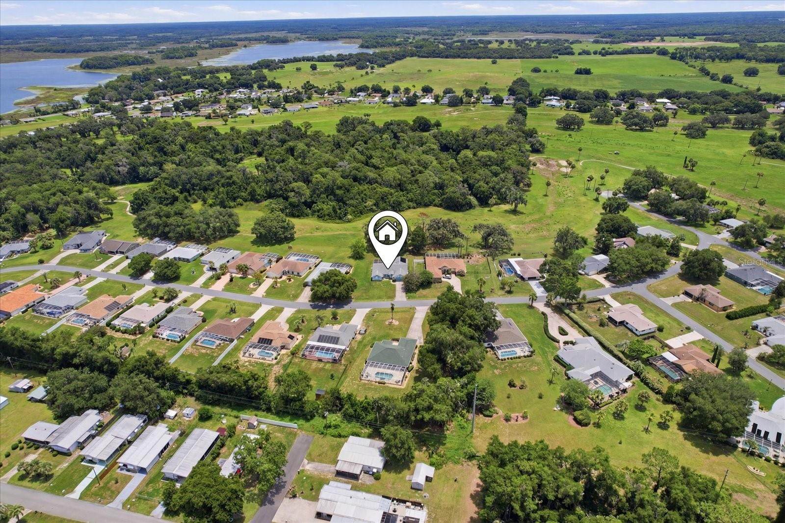 CONNELL LAKE ESTATES - Residential