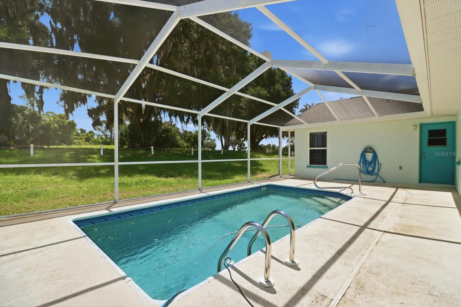 CONNELL LAKE ESTATES - Residential