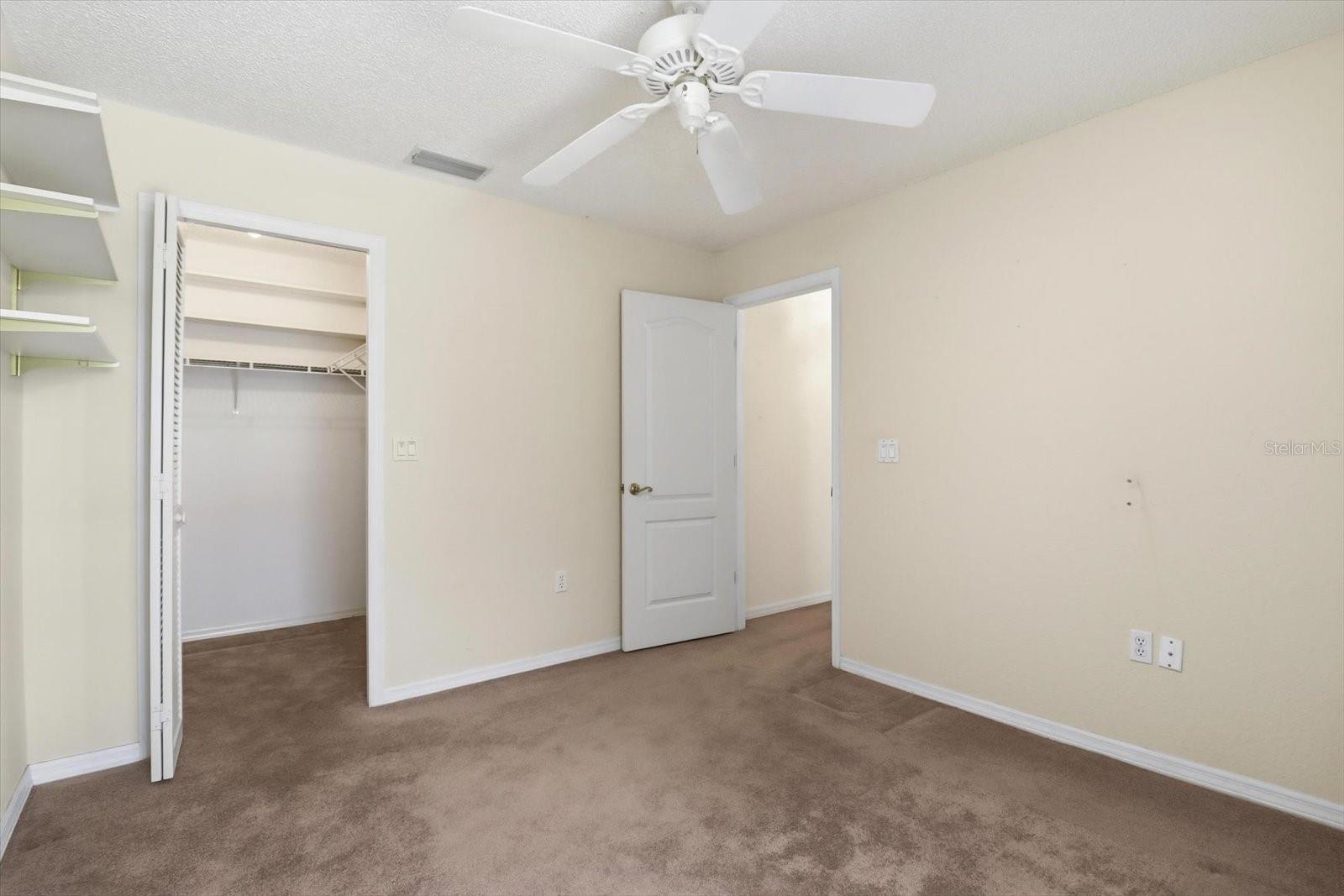 CONNELL LAKE ESTATES - Residential