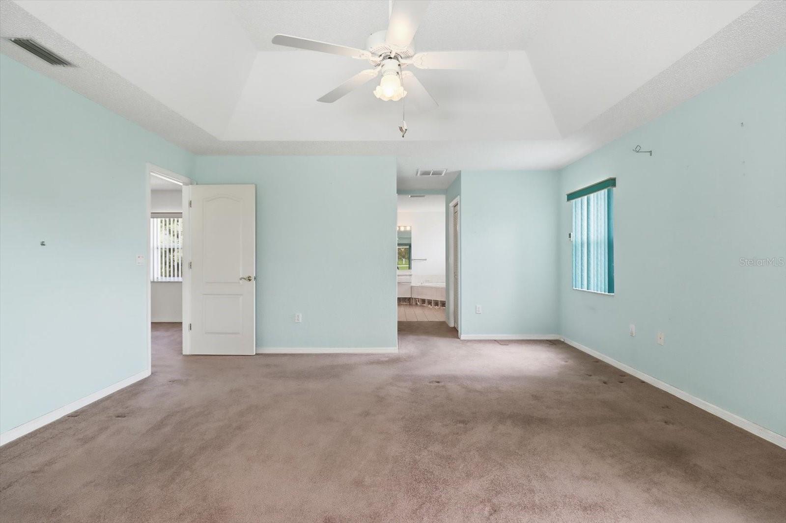 CONNELL LAKE ESTATES - Residential