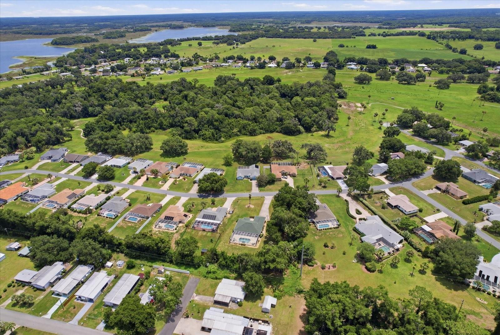 CONNELL LAKE ESTATES - Residential
