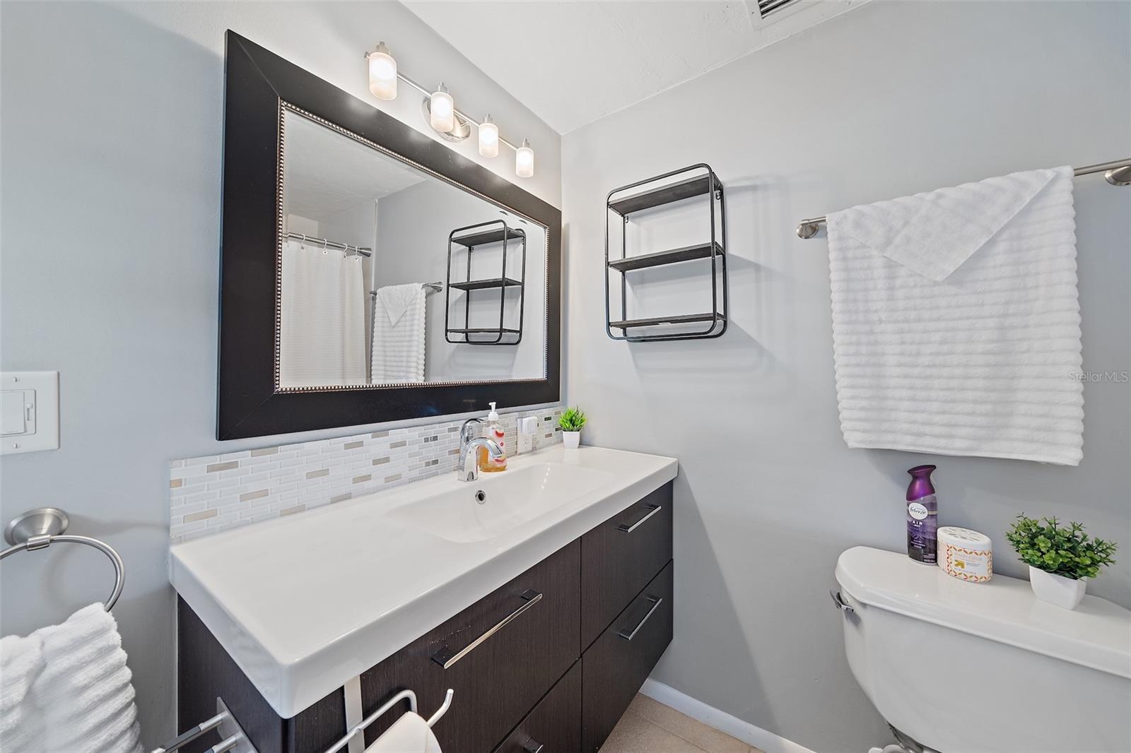 CAROLINA ESTATES - Residential