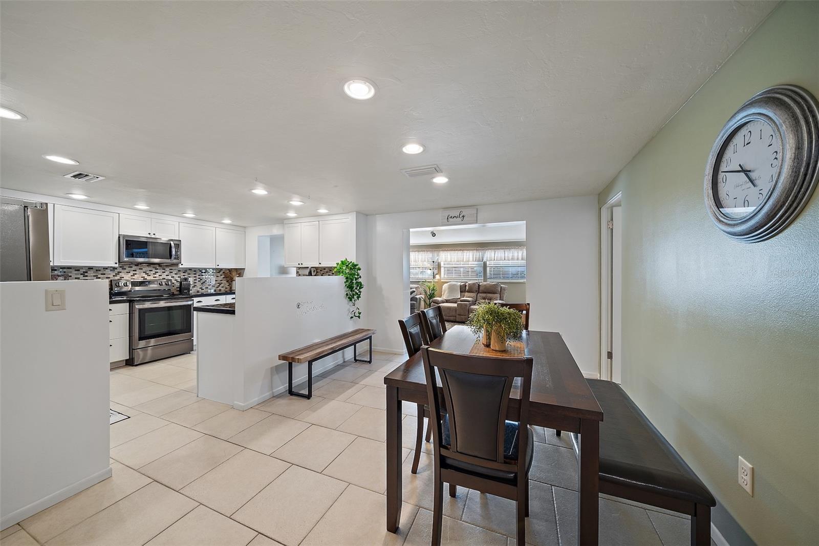 CAROLINA ESTATES - Residential