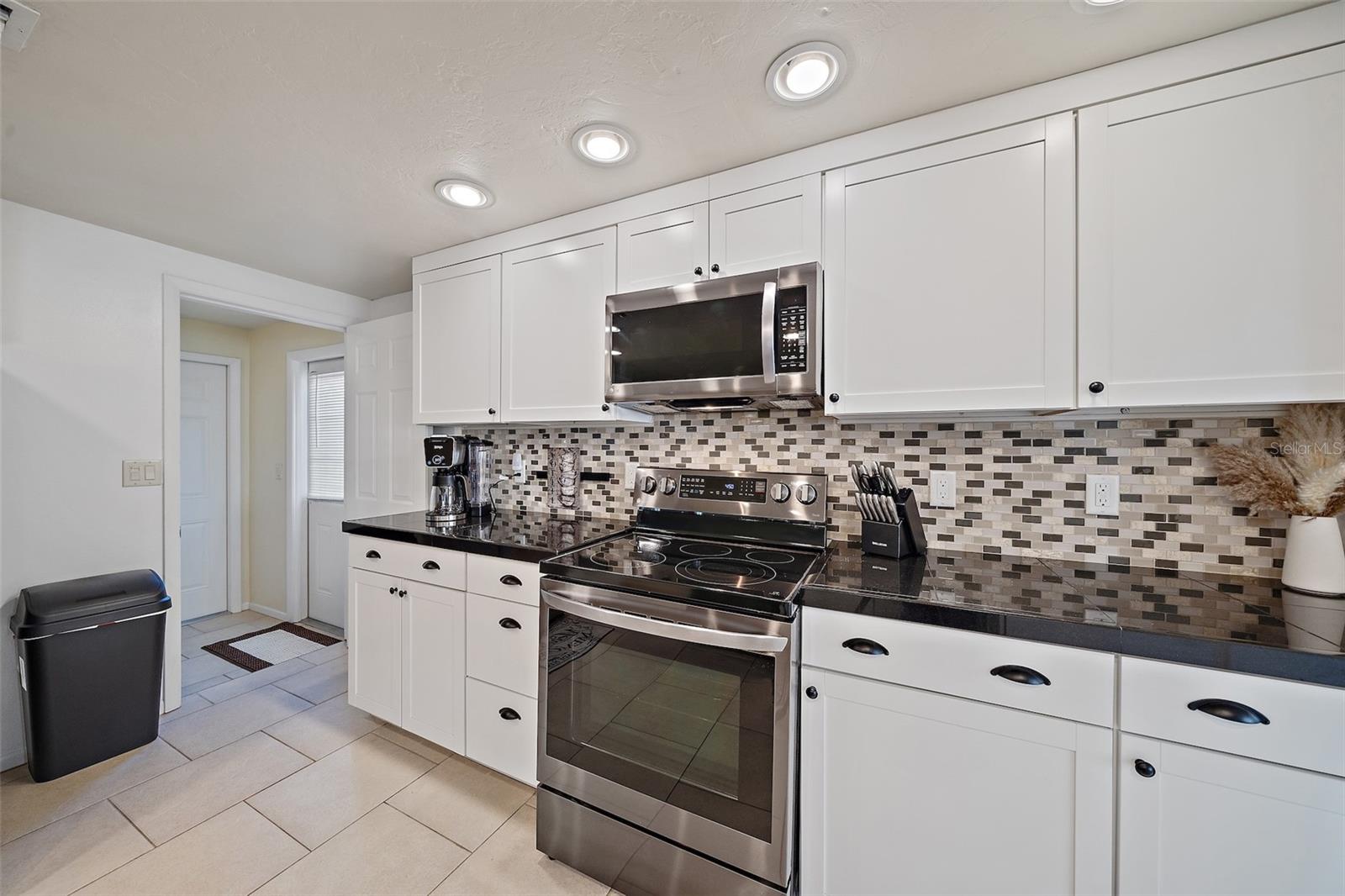 CAROLINA ESTATES - Residential
