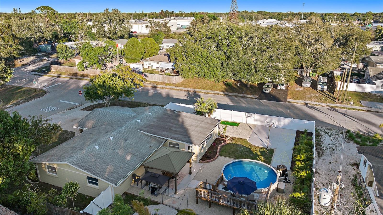 CAROLINA ESTATES - Residential