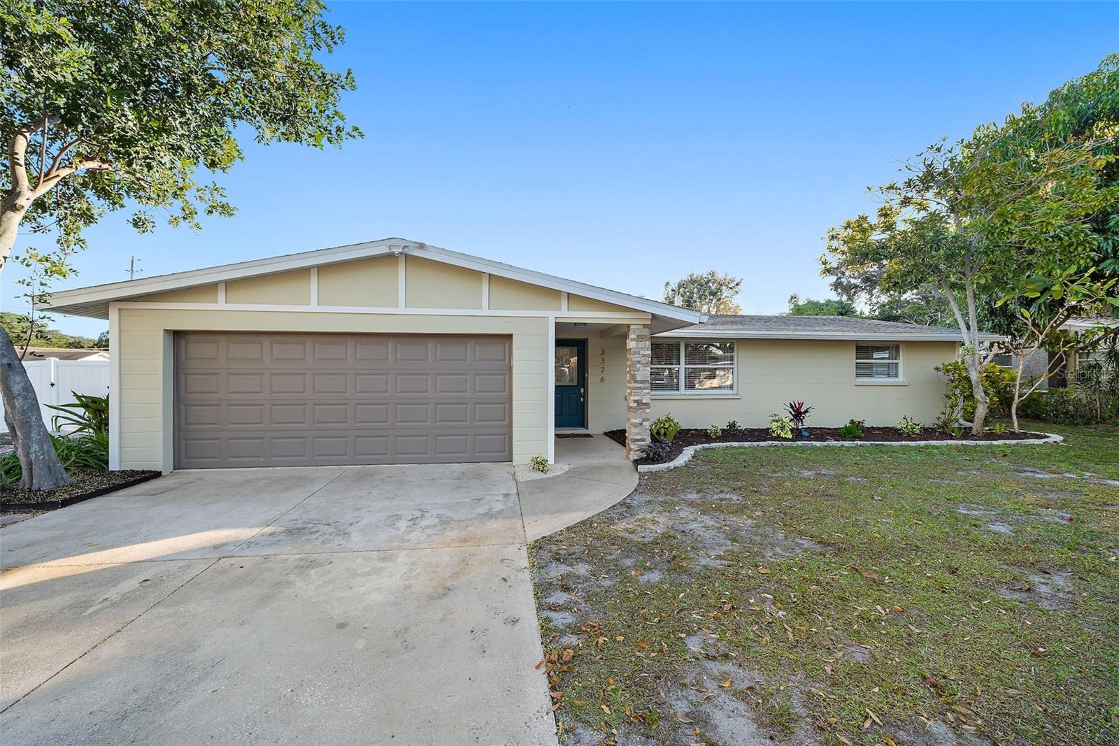CAROLINA ESTATES - Residential