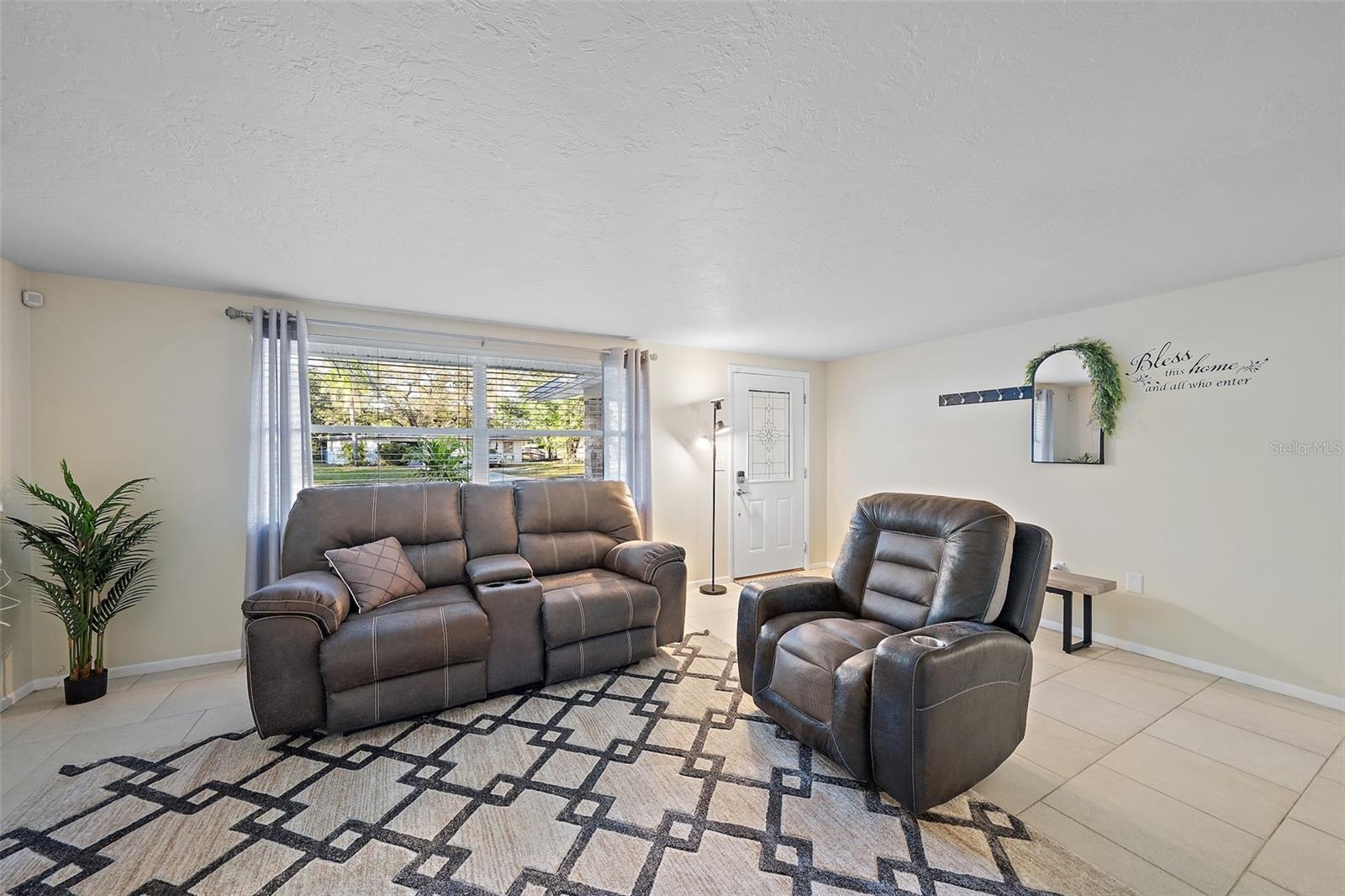 CAROLINA ESTATES - Residential