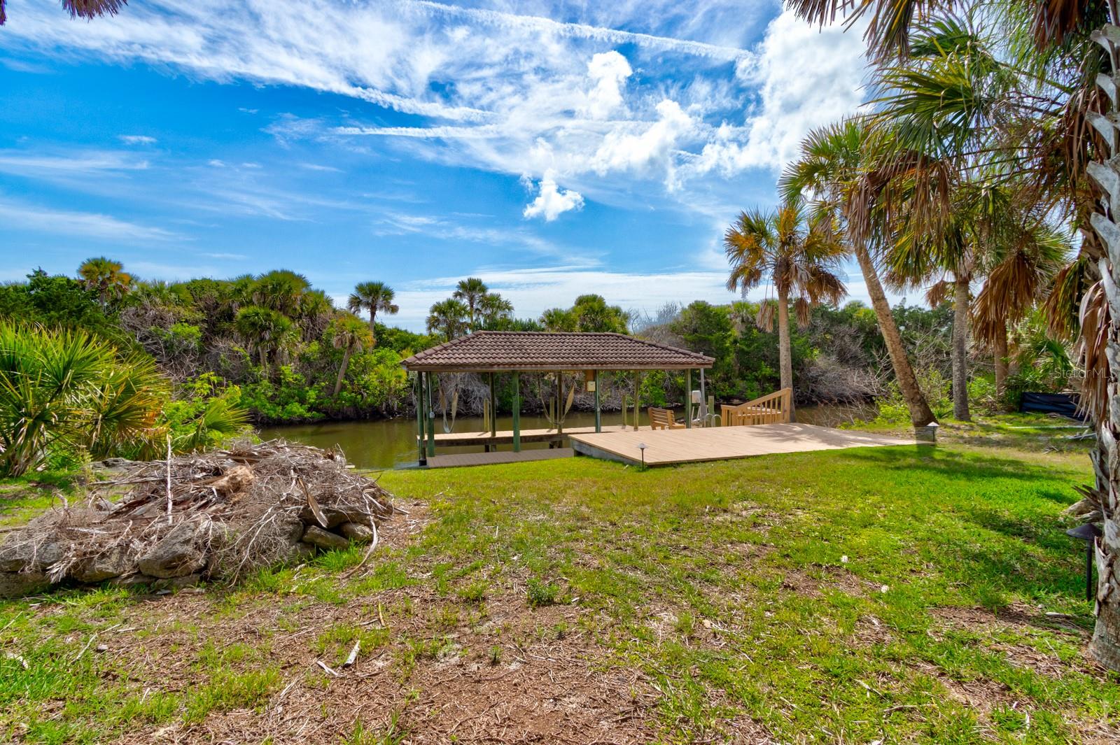 HAMMOCK DUNES - Residential