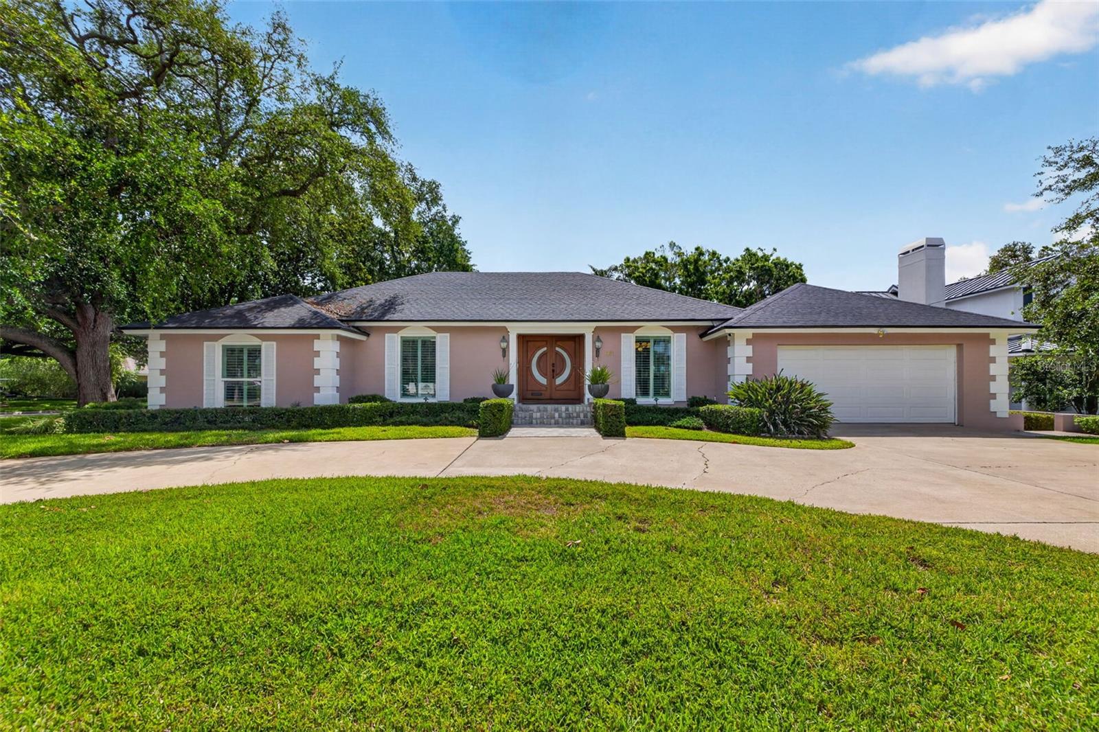 HEART OF BELLEAIR - Residential