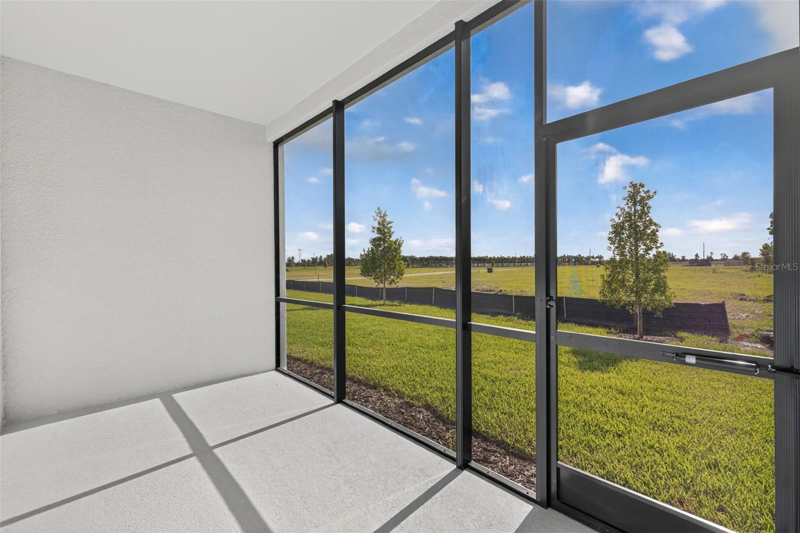 LAKESPUR AT WELLEN PARK - Residential