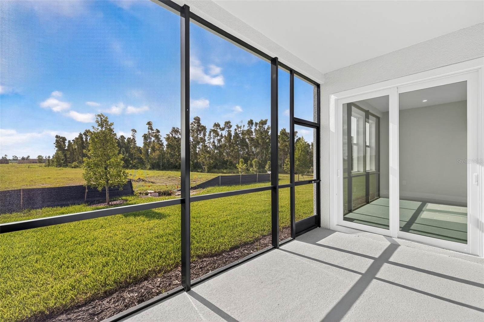 LAKESPUR AT WELLEN PARK - Residential