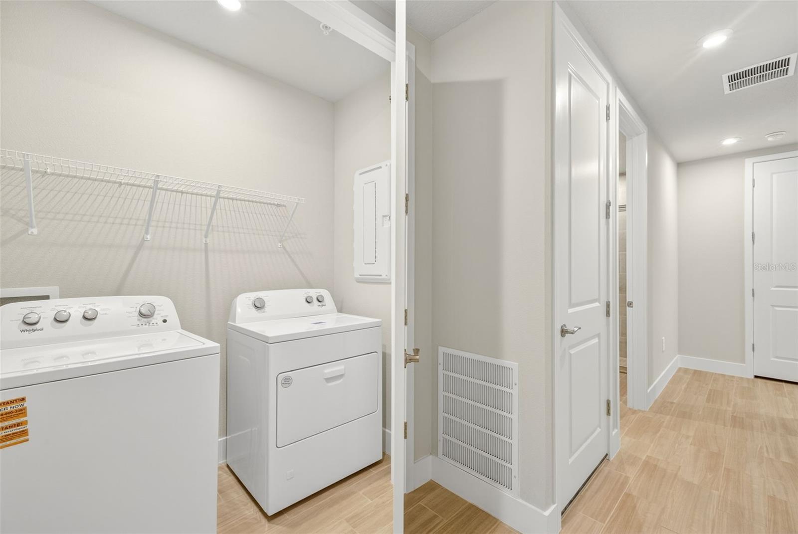 LAKESPUR AT WELLEN PARK - Residential
