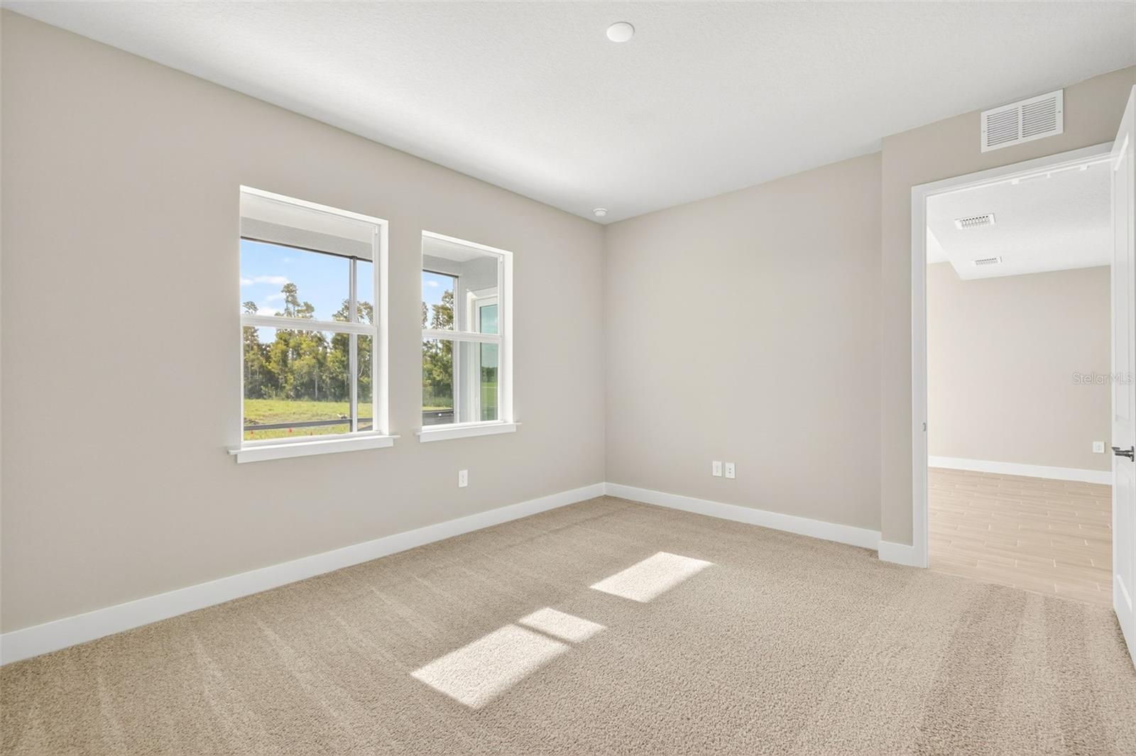 LAKESPUR AT WELLEN PARK - Residential
