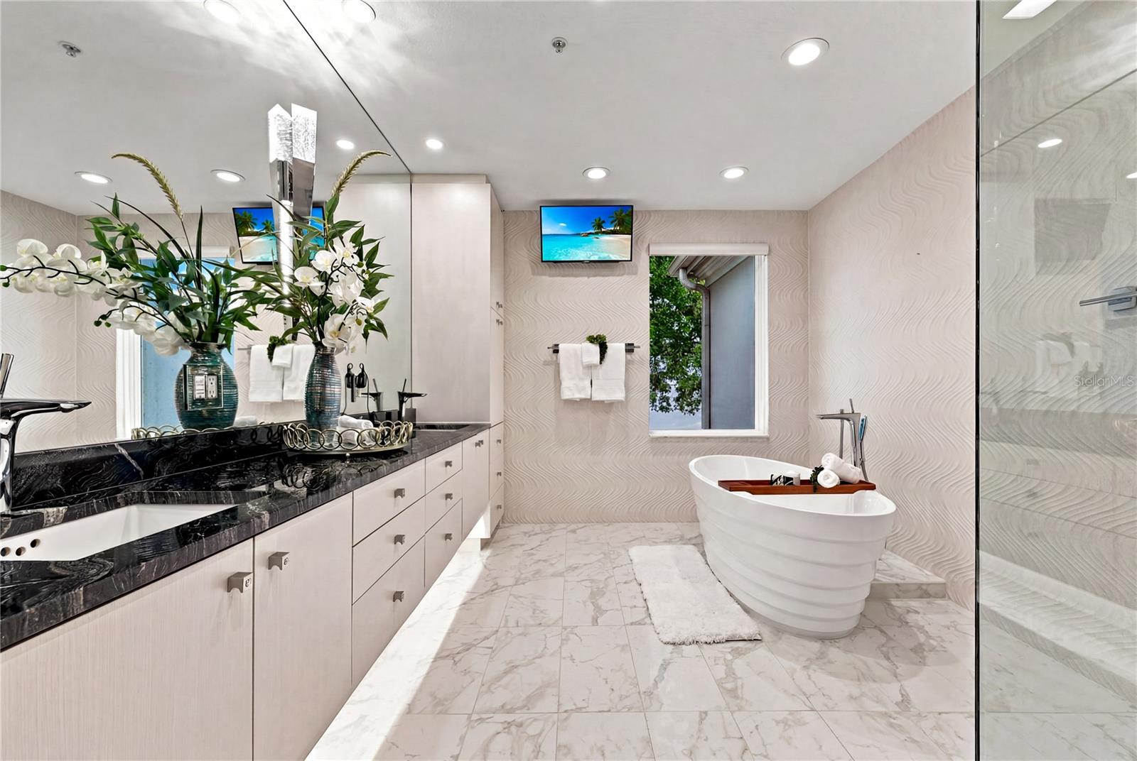 THE ALAGON ON BAYSHORE A CONDO - Residential