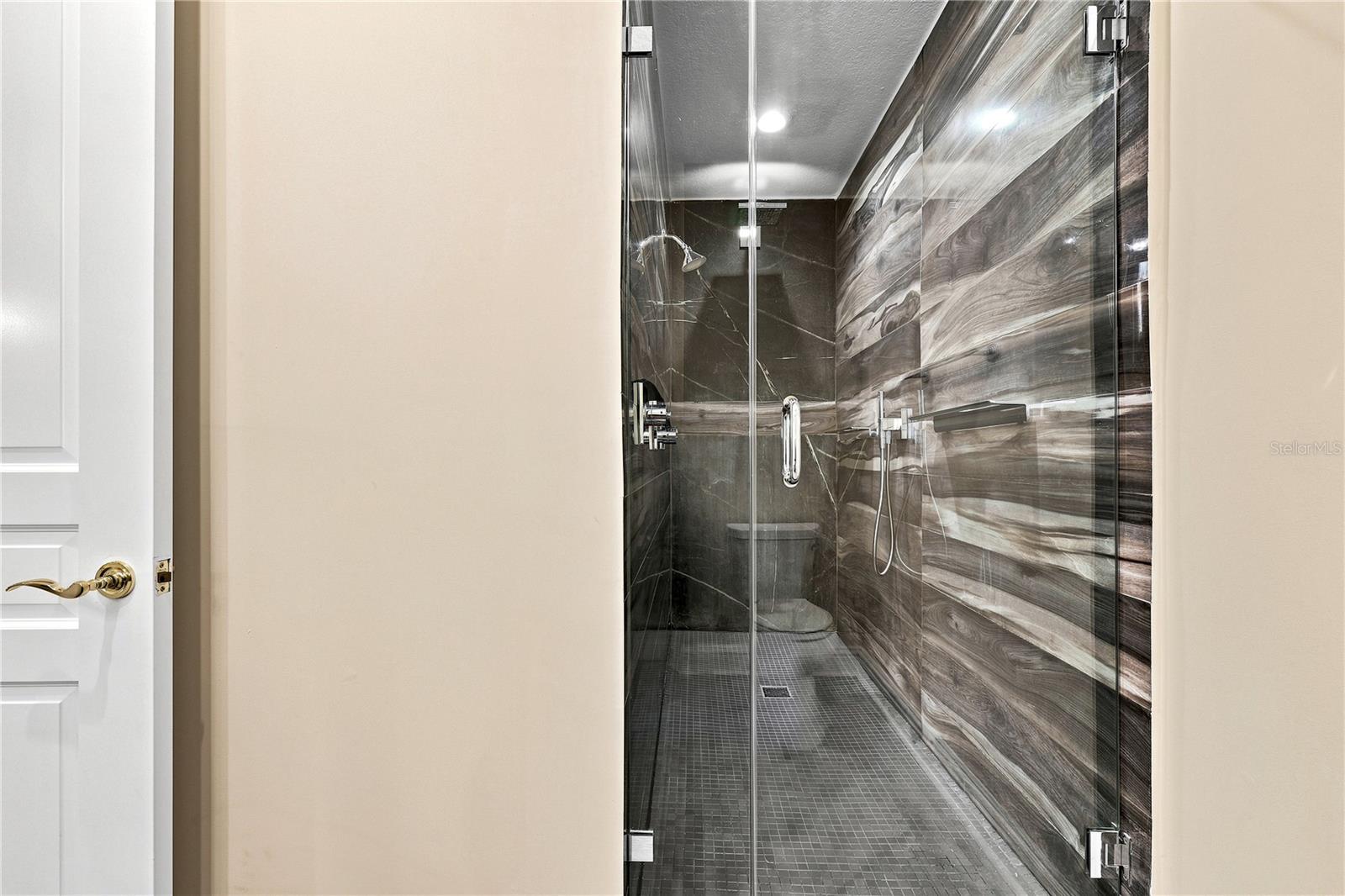 THE ALAGON ON BAYSHORE A CONDO - Residential