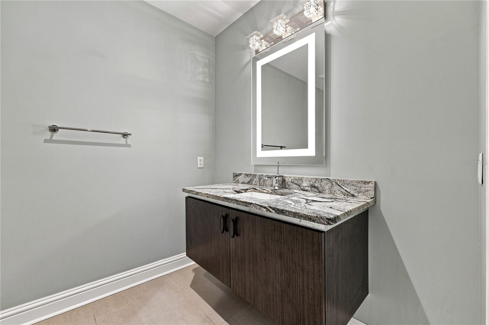 THE ALAGON ON BAYSHORE A CONDO - Residential