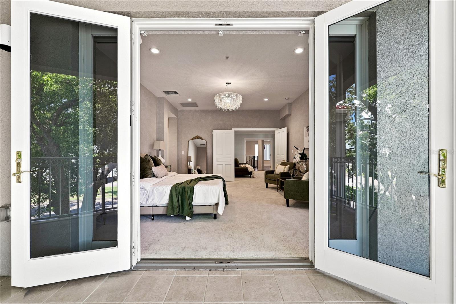 THE ALAGON ON BAYSHORE A CONDO - Residential