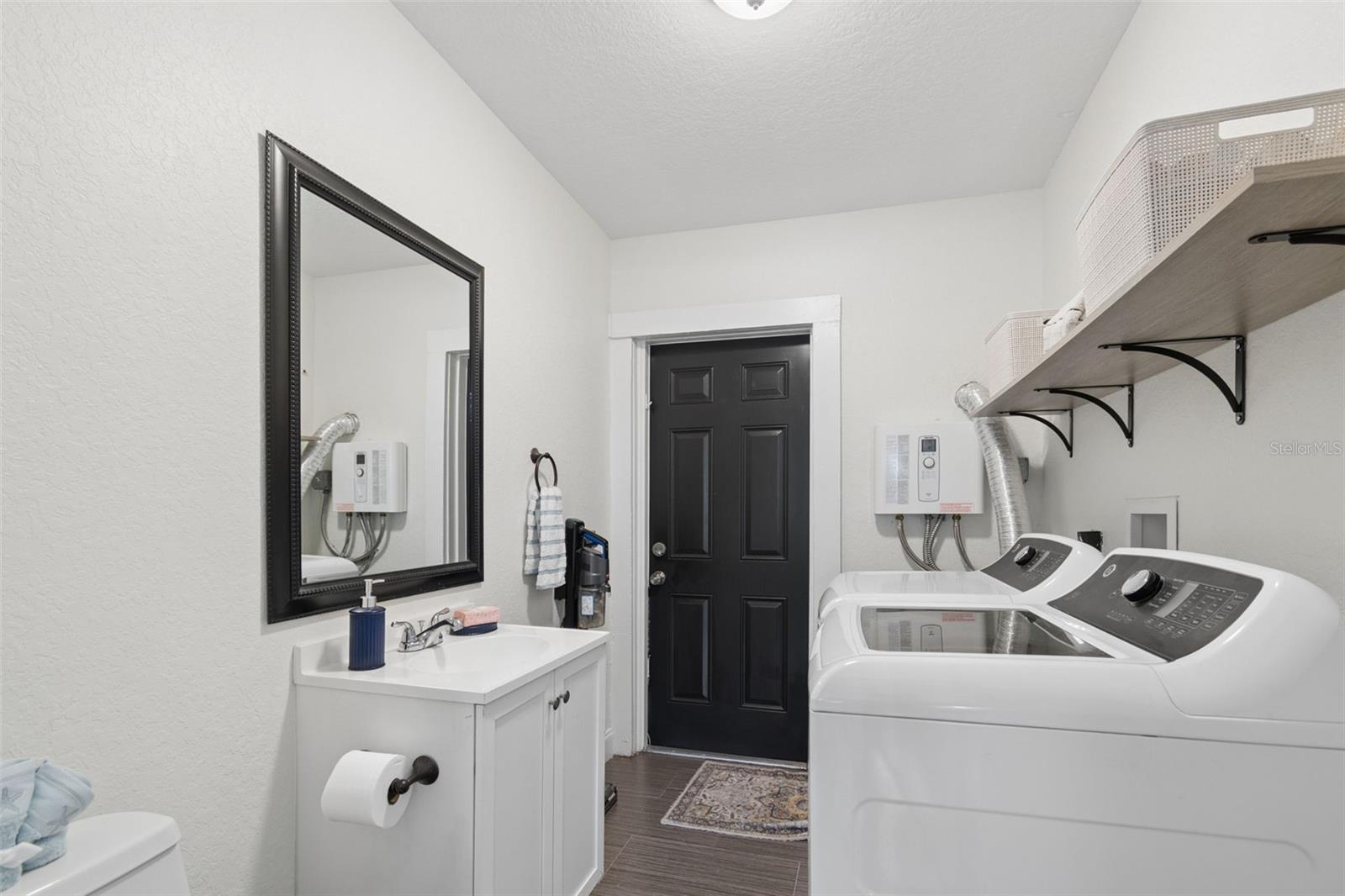 CALEDONIA SUB - Residential